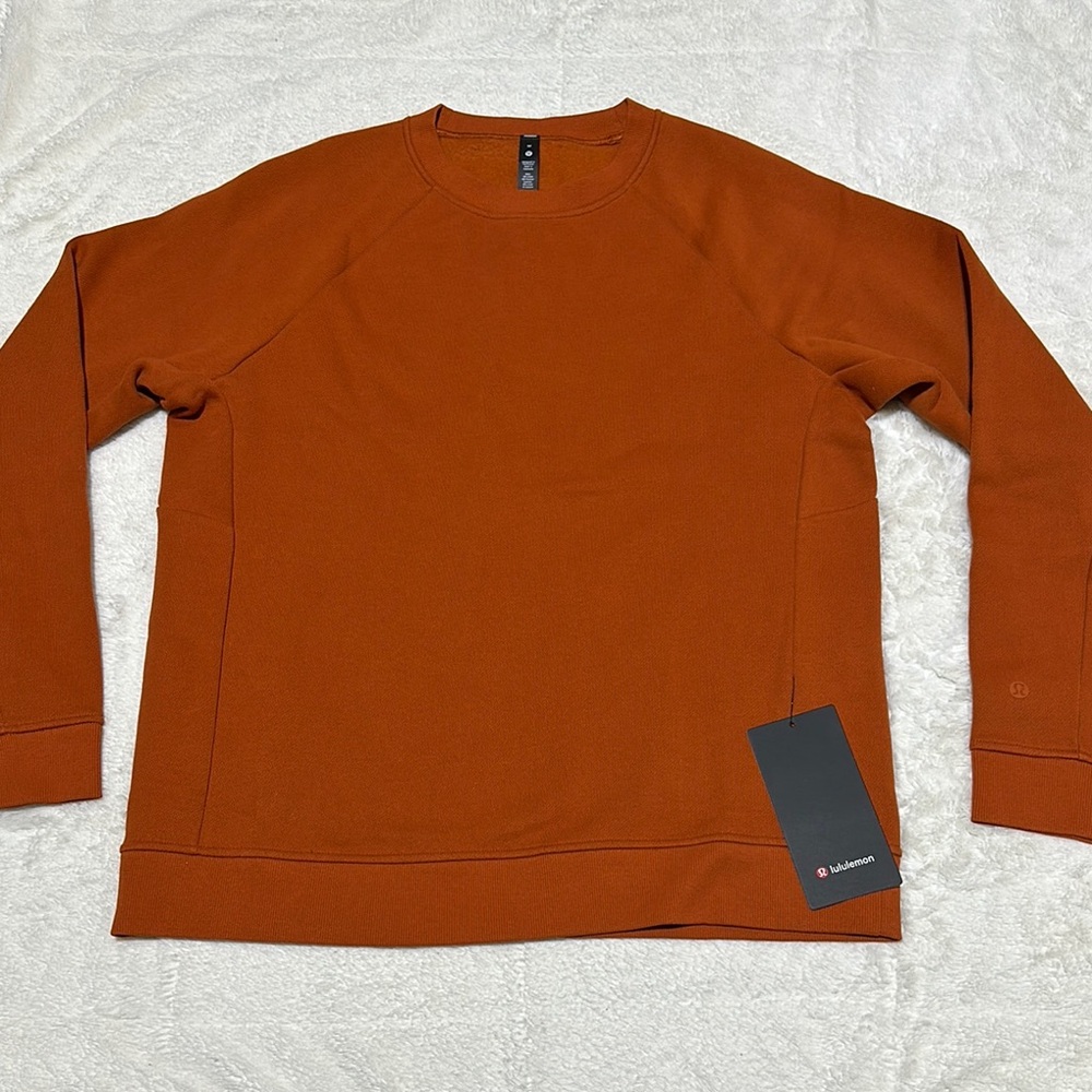 Lululemon | size medium | classic fit fleece crew